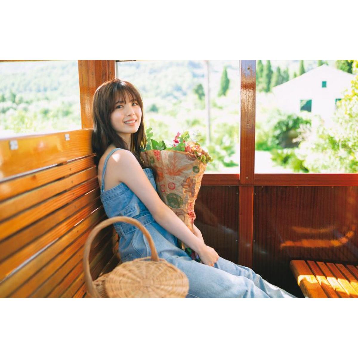 乃木坂46 筒井あやめ　1st写真集「感情の隙間」 画像2